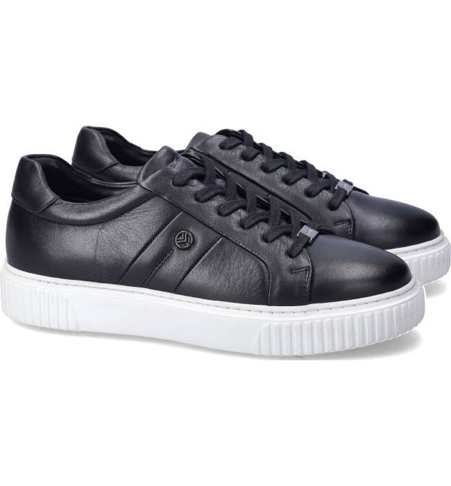 Dr Jell's sneakers black