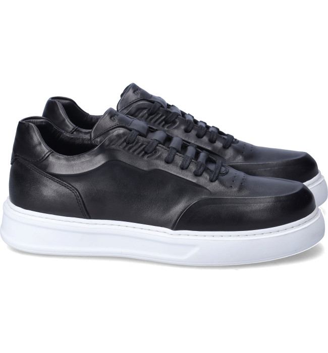 Dr Jell's sneakers black