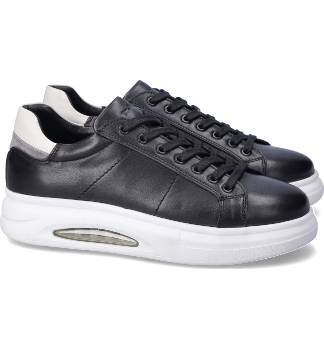 Dr Jell's sneakers black