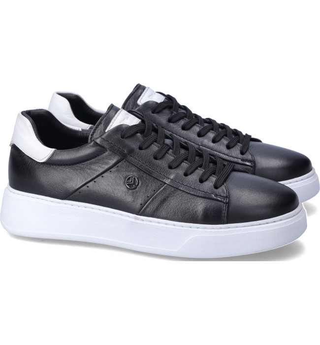 Dr Jell's sneakers black